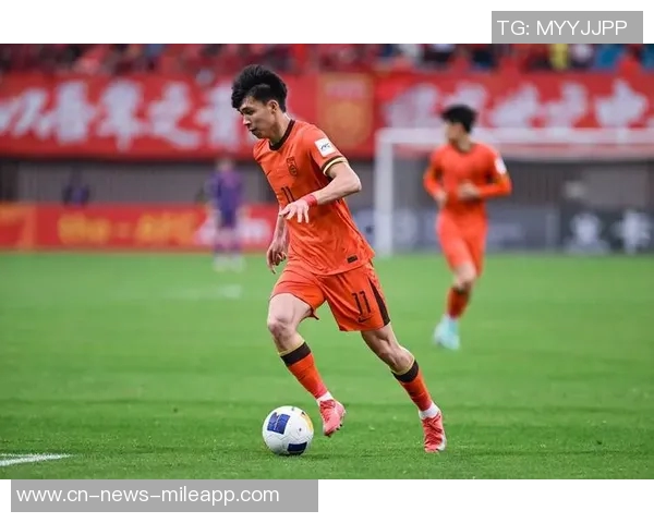 王钰栋替补登场67分钟后被换下浙江U20队以0-1惜败新疆即将迎战山东 王钰栋替补登场67分钟后被换下浙江U20队以0-1惜败新疆即将迎战山东