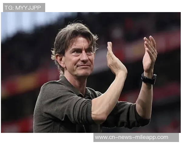 弗兰克总结比赛表现强调防守出色但进攻失误频繁影响胜局 弗兰克总结比赛表现强调防守出色但进攻失误频繁影响胜局