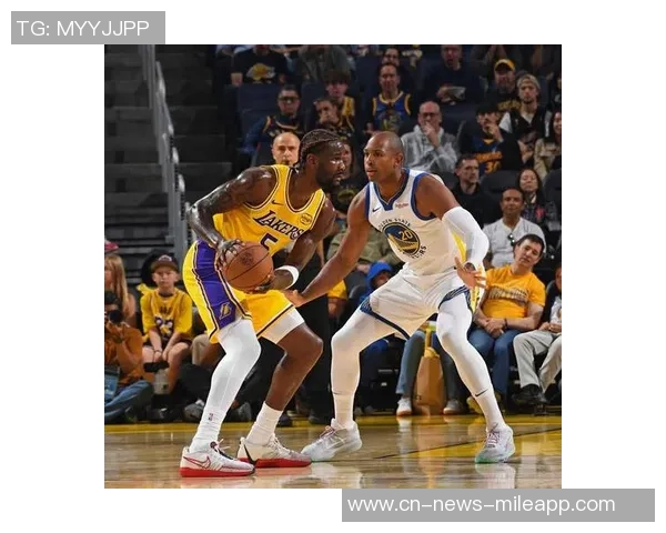 莫布里表现出色11投8中三分5中3贡献19分4板3助1帽助球队获胜 莫布里表现出色11投8中三分5中3贡献19分4板3助1帽助球队获胜